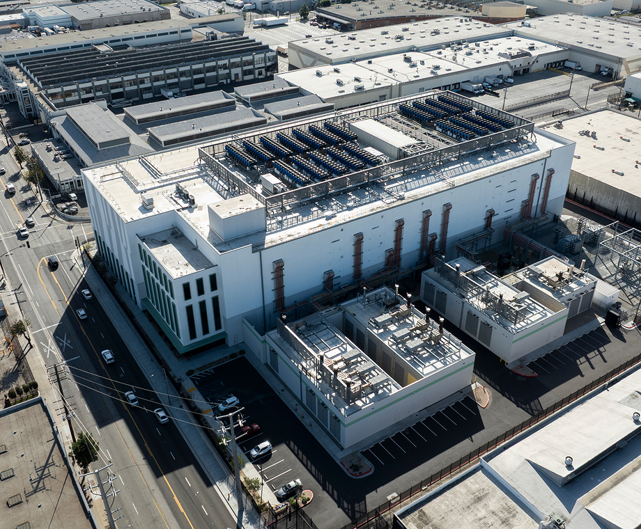 Large data center with rooftop equipment